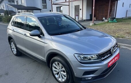 Volkswagen Tiguan II, 2019 год, 2 599 000 рублей, 14 фотография