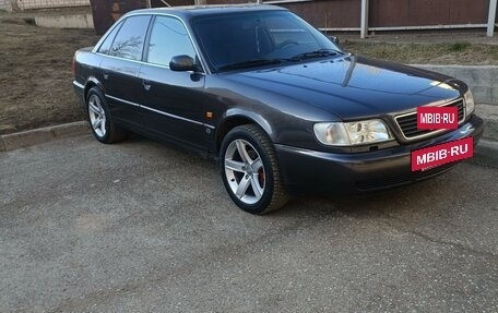 Audi A6, 1994 год, 555 000 рублей, 2 фотография