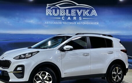 KIA Sportage IV рестайлинг, 2021 год, 2 499 000 рублей, 1 фотография