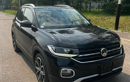 Volkswagen T-Cross I, 2019 год, 2 090 000 рублей, 1 фотография