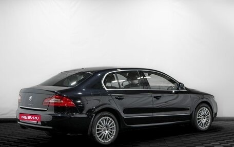 Skoda Superb III рестайлинг, 2011 год, 999 000 рублей, 4 фотография