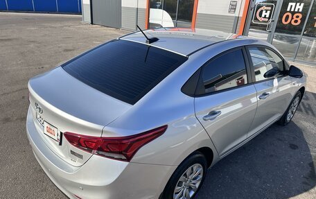 Hyundai Solaris II рестайлинг, 2018 год, 1 550 000 рублей, 4 фотография