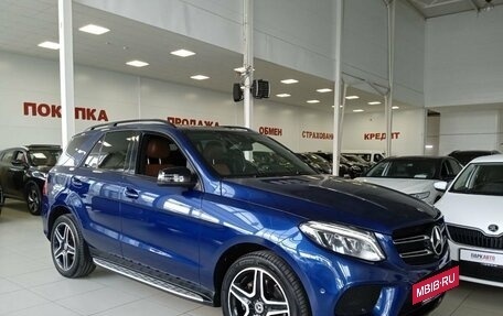 Mercedes-Benz GLE, 2017 год, 4 199 000 рублей, 3 фотография