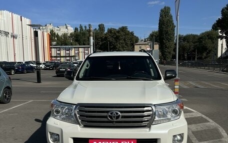 Toyota Land Cruiser 200, 2012 год, 3 650 000 рублей, 2 фотография