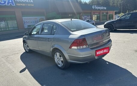 Opel Astra H, 2011 год, 730 000 рублей, 2 фотография