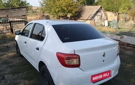 Renault Logan II, 2017 год, 430 000 рублей, 4 фотография