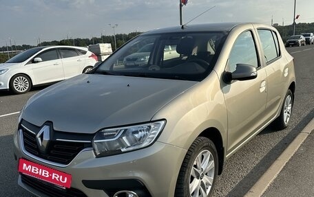 Renault Sandero II рестайлинг, 2019 год, 1 350 000 рублей, 2 фотография