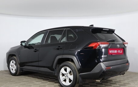 Toyota RAV4, 2020 год, 2 359 000 рублей, 7 фотография