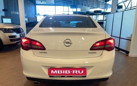 Opel Astra J, 2013 год, 1 200 000 рублей, 5 фотография