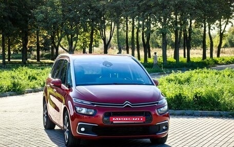 Citroen C4 SpaceTourer I, 2019 год, 1 990 000 рублей, 14 фотография