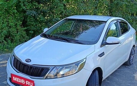 KIA Rio III рестайлинг, 2014 год, 1 фотография