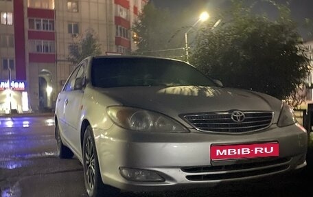 Toyota Camry V40, 2002 год, 795 000 рублей, 1 фотография