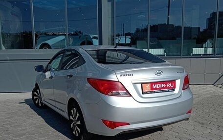 Hyundai Solaris II рестайлинг, 2014 год, 940 000 рублей, 4 фотография