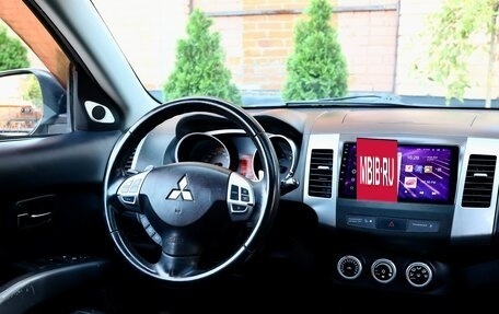 Mitsubishi Outlander III рестайлинг 3, 2008 год, 1 150 000 рублей, 13 фотография