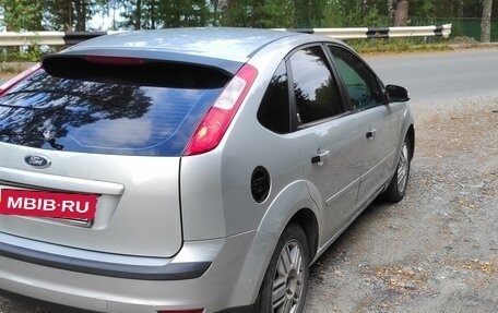 Ford Focus II рестайлинг, 2006 год, 390 000 рублей, 18 фотография