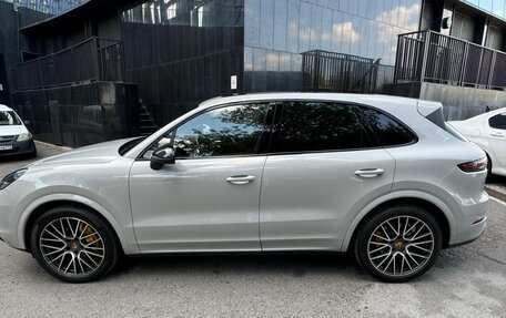 Porsche Cayenne III, 2021 год, 12 500 000 рублей, 2 фотография