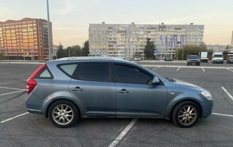 KIA cee'd I рестайлинг, 2009 год, 700 000 рублей, 2 фотография