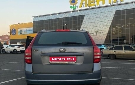 KIA cee'd I рестайлинг, 2009 год, 700 000 рублей, 4 фотография