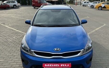 KIA Rio IV, 2018 год, 1 550 000 рублей, 2 фотография