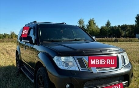 Nissan Pathfinder, 2010 год, 2 050 000 рублей, 4 фотография