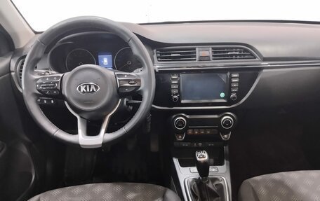 KIA Rio IV, 2018 год, 1 399 000 рублей, 9 фотография