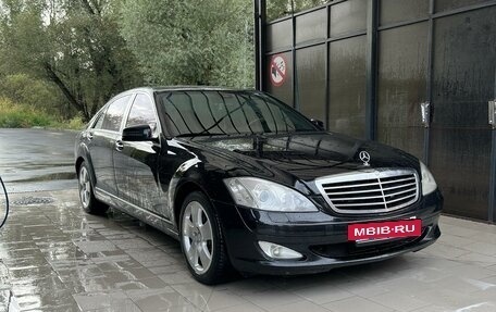 Mercedes-Benz S-Класс, 2006 год, 1 100 000 рублей, 5 фотография