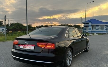 Audi A8, 2012 год, 1 700 000 рублей, 2 фотография