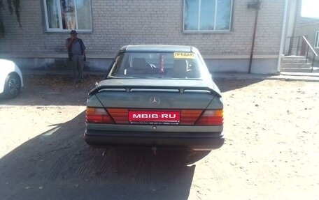 Mercedes-Benz W124, 1988 год, 1 000 000 рублей, 5 фотография