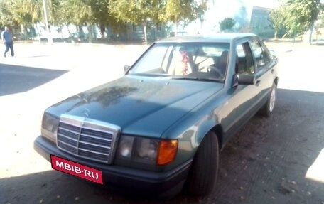 Mercedes-Benz W124, 1988 год, 1 000 000 рублей, 11 фотография