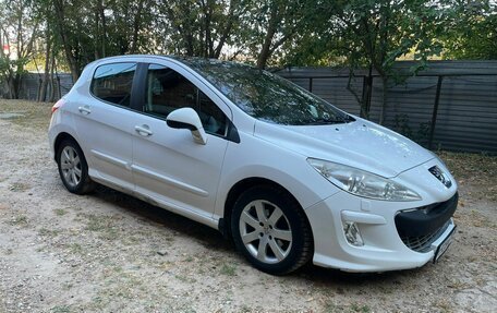 Peugeot 308 II, 2010 год, 295 000 рублей, 2 фотография