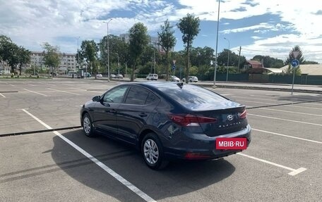 Hyundai Elantra VI рестайлинг, 2019 год, 1 780 000 рублей, 3 фотография