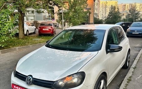 Volkswagen Golf VI, 2010 год, 780 000 рублей, 2 фотография