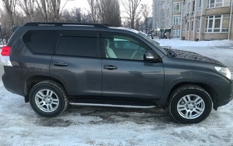 Toyota Land Cruiser Prado 150 рестайлинг 2, 2011 год, 2 850 000 рублей, 17 фотография