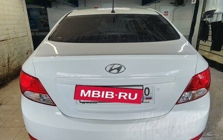 Hyundai Solaris II рестайлинг, 2012 год, 765 000 рублей, 10 фотография