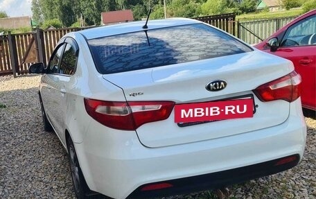 KIA Rio III рестайлинг, 2015 год, 900 000 рублей, 3 фотография