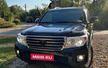 Toyota Land Cruiser 200, 2014 год, 4 850 000 рублей, 2 фотография