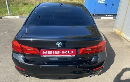 BMW 5 серия, 2018 год, 3 500 000 рублей, 18 фотография