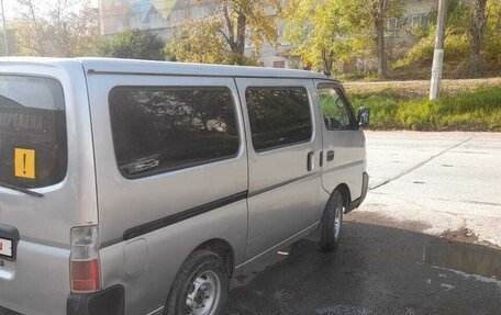 Nissan Caravan IV, 2003 год, 1 200 000 рублей, 7 фотография