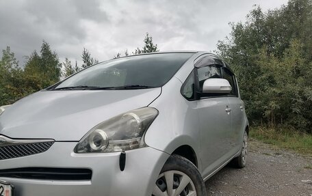 Toyota Ractis I, 2008 год, 760 000 рублей, 6 фотография