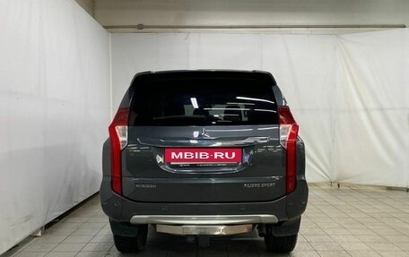 Mitsubishi Pajero IV, 2018 год, 3 050 000 рублей, 6 фотография