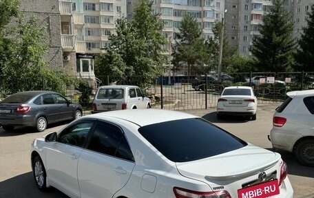 Toyota Camry, 2010 год, 1 580 000 рублей, 4 фотография