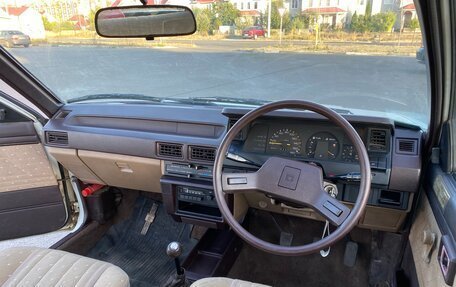 Toyota Corolla, 1983 год, 300 000 рублей, 23 фотография