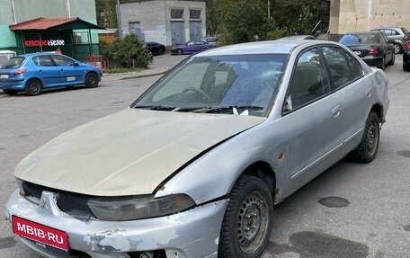 Mitsubishi Galant VIII, 2000 год, 70 000 рублей, 1 фотография