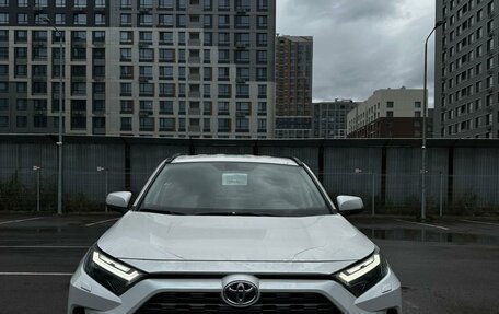 Toyota RAV4, 2024 год, 5 350 000 рублей, 13 фотография