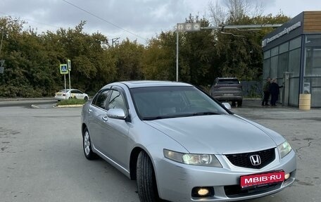 Honda Accord VII рестайлинг, 2003 год, 840 000 рублей, 1 фотография