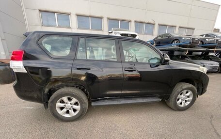 Toyota Land Cruiser Prado 150 рестайлинг 2, 2010 год, 2 299 000 рублей, 6 фотография