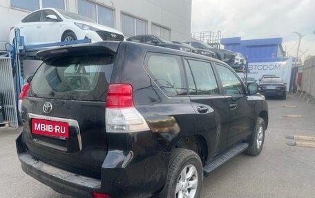 Toyota Land Cruiser Prado 150 рестайлинг 2, 2010 год, 2 299 000 рублей, 5 фотография