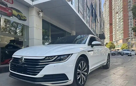 Volkswagen Arteon I, 2020 год, 2 900 000 рублей, 2 фотография