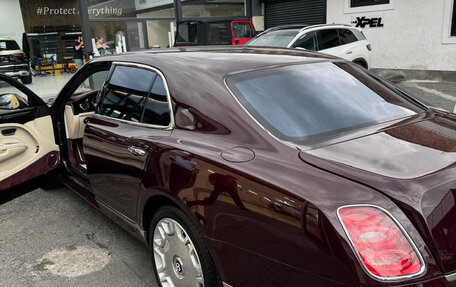 Bentley Mulsanne II, 2011 год, 10 000 000 рублей, 12 фотография