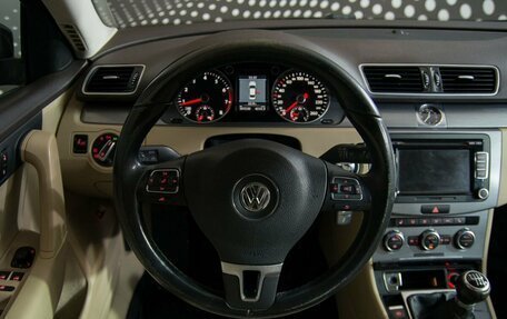 Volkswagen Passat B7, 2012 год, 853 700 рублей, 10 фотография